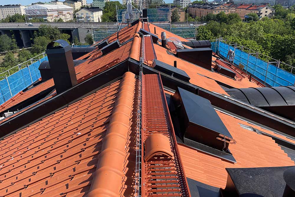 Nytt tegeltak på Kristineberg